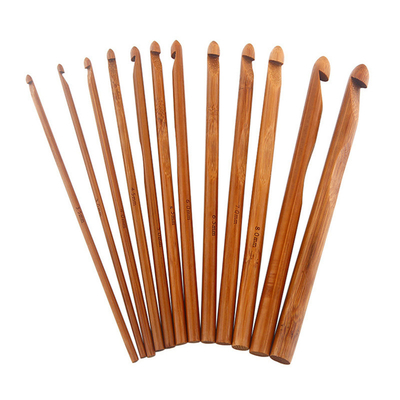 8 Stücke 1mm bis 2.75mm hölzerne Bambushäkelnadeln stellten handgefertigte Stricknadeln ein