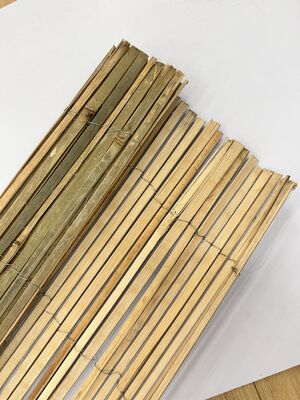 Dauerhafte Split-Bamboo-Zäune Schiefer-Datenschutz-Roll für die Außenlandschaftsgestaltung und Patio-Dekoration